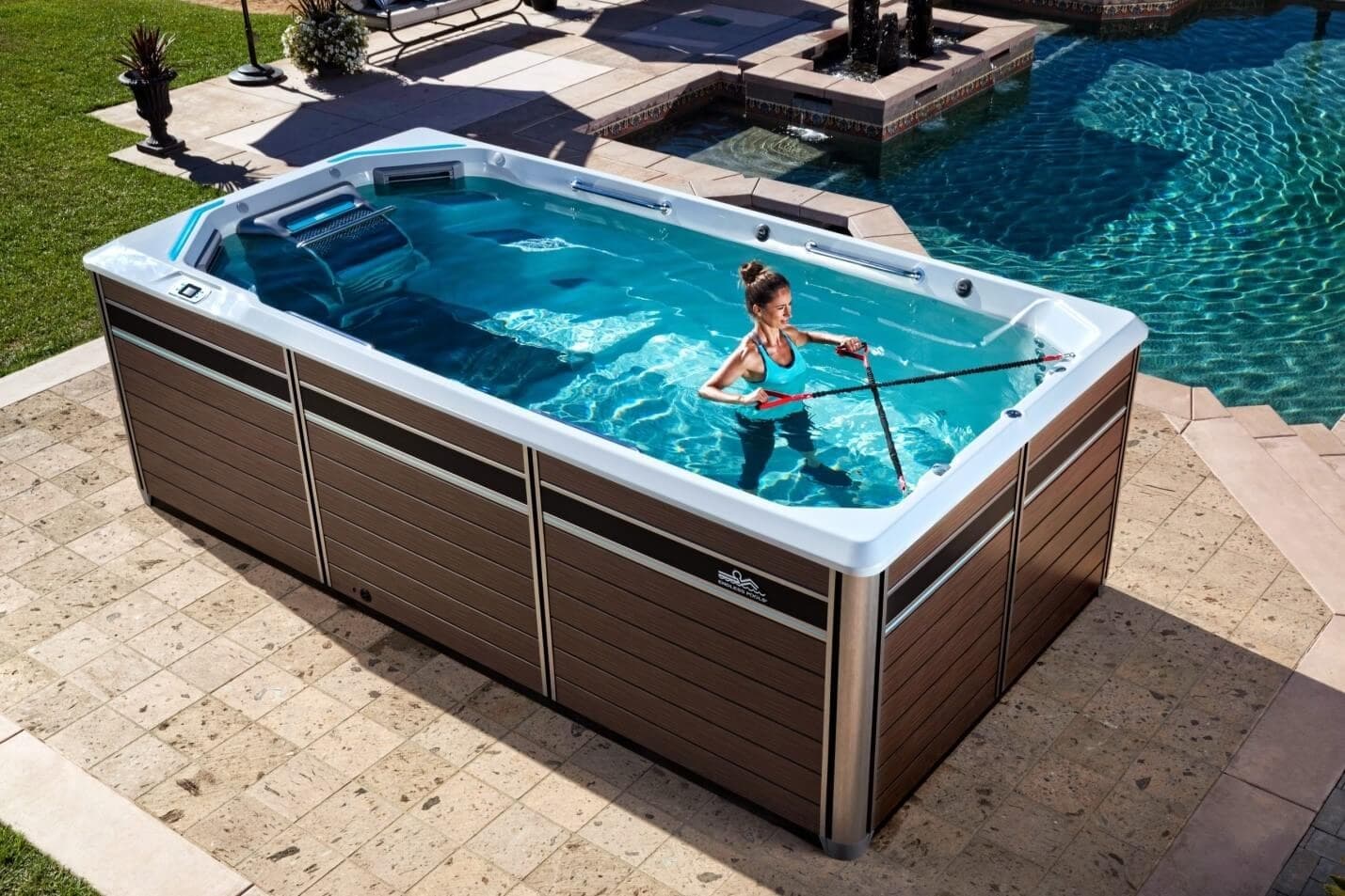 Whirlpool kaufen bei Spa Solutions – Premium Whirlpools mit 10 Jahre Garantie